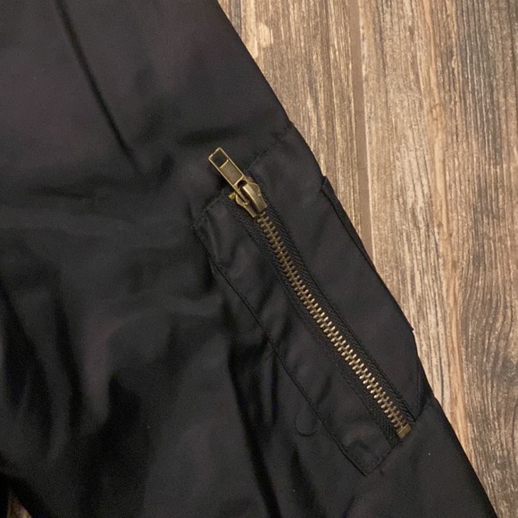 Women’s Mod Ref Black Bomber Jacket Size Medium - Picture 7 of 8
